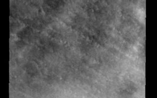 <h1>PIA02694:  Southern Clouds</h1><div class="PIA02694" lang="en" style="width:417px;text-align:left;margin:auto;background-color:#000;padding:10px;max-height:150px;overflow:auto;"><p><a href="/figures/PIA02694_fig1.jpg"></a><br><b>Context image for PIA02694<br />Southern Clouds</b></p><p>These clouds occurred near the south polar cap at the end of southern summer.</p><p>Image information: VIS instrument. Latitude -80.3N, Longitude 84.9E. 17 meter/pixel resolution.</p><p>Please see the <a href="http://themis.asu.edu/terms" target="_blank">THEMIS Data Citation Note</a> for details on crediting THEMIS images. </p><p>Note: this THEMIS visual image has not been radiometrically nor geometrically calibrated for this preliminary release. An empirical correction has been performed to remove instrumental effects. A linear shift has been applied in the cross-track and down-track direction to approximate spacecraft and planetary motion. Fully calibrated and geometrically projected images will be released through the Planetary Data System in accordance with Project policies at a later time.</p><p>NASA's Jet Propulsion Laboratory manages the 2001 Mars Odyssey mission for NASA's Office of Space Science, Washington, D.C. The Thermal Emission Imaging System (THEMIS) was developed by Arizona State University, Tempe, in collaboration with Raytheon Santa Barbara Remote Sensing. The THEMIS investigation is led by Dr. Philip Christensen at Arizona State University. Lockheed Martin Astronautics, Denver, is the prime contractor for the Odyssey project, and developed and built the orbiter. Mission operations are conducted jointly from Lockheed Martin and from JPL, a division of the California Institute of Technology in Pasadena.</p><br /><br /><a href="http://photojournal.jpl.nasa.gov/catalog/PIA02694" onclick="window.open(this.href); return false;" title="Voir l'image 	 PIA02694:  Southern Clouds	  sur le site de la NASA">Voir l'image 	 PIA02694:  Southern Clouds	  sur le site de la NASA.</a></div>