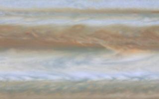 <h1>PIA02875:  Jupiter Hot Spot</h1><div class="PIA02875" lang="en" style="width:720px;text-align:left;margin:auto;background-color:#000;padding:10px;max-height:150px;overflow:auto;"><br><a href="/figures/PIA02875.mov">Quicktime file</a> (158k)<br><a href="/figures/PIA02875.avi">Larger AVI file</a> (499k)<p>In this movie clip (of which the release image is a still frame), created from images taken by NASA's Cassini spacecraft, the blue region in the center is a relatively cloud-free area where thermal radiation from warmer, deeper levels emerges. NASA's Galileo probe in 1995 entered Jupiter's atmosphere in a similar area.<p>Cassini is a cooperative mission of NASA, the European Space Agency and the Italian Space Agency. JPL, a division of the California Institute of Technology in Pasadena, manages Cassini for NASA's Office of Space Science, Washington, D.C.<br /><br /><a href="http://photojournal.jpl.nasa.gov/catalog/PIA02875" onclick="window.open(this.href); return false;" title="Voir l'image 	 PIA02875:  Jupiter Hot Spot	  sur le site de la NASA">Voir l'image 	 PIA02875:  Jupiter Hot Spot	  sur le site de la NASA.</a></div>