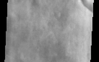 <h1>PIA03775:  A Cloudy Day on Mars</h1><div class="PIA03775" lang="en" style="width:463px;text-align:left;margin:auto;background-color:#000;padding:10px;max-height:150px;overflow:auto;"><br>(Released 23 April 2002)<br><b>The Science</b><br>This image, centered near 49.7 N and 43.0 W (317.0 E), displays splotchy water ice clouds that obscure the surface. Most of Mars was in a relatively clear period when this image was acquired, which is why many of the other THEMIS images acquired during the same period do not have obvious signs of atmospheric dust or water ice clouds. This image is far enough north to catch the edge of the north polar hood that develops during the northern winter. This is a cap of water ice and CO2 ice clouds that form over the Martian north pole. Mars has a number of interesting atmospheric phenomena which THEMIS will be able to view in addition to water ice clouds, including dust devils, dust storms, and tracking atmospheric temperatures with the infrared camera.<br><br><b>The Story</b><br>Anyone who's been on an airplane in a storm knows how clouds on Earth can block the view below. The thin water ice clouds on Mars might make things slightly blurry, but at least we can still see the surface.<br><br>While the surface features may not be as clear in this image, it's actually kind of fascinating to see clouds at work, because we can get a sense of how the north pole on Mars influences the weather and the climate. In this image, the north pole is responsible for the presence of the clouds. Made of water ice and carbon dioxide, these clouds "mist out" in a atmospheric "hood" that caps the surface during the northern Martian winter, hiding it from full view of eager observers here on Earth.<br /><br /><a href="http://photojournal.jpl.nasa.gov/catalog/PIA03775" onclick="window.open(this.href); return false;" title="Voir l'image 	 PIA03775:  A Cloudy Day on Mars	  sur le site de la NASA">Voir l'image 	 PIA03775:  A Cloudy Day on Mars	  sur le site de la NASA.</a></div>