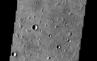 <h1>PIA04949:  A Martian Christmas Present</h1><div class="PIA04949" lang="en" style="width:532px;text-align:left;margin:auto;background-color:#000;padding:10px;max-height:150px;overflow:auto;"><p /><a href="/figures/PIA04949_context.jpg"></a><br /><p />Released 24 December 2003<p />If all goes well, tonight at 6:54 pm PST the British robotic spacecraft called <a href="http://beagle2.open.ac.uk/">Beagle 2</a> will land on a patch of ground somewhere in this scene. This THEMIS image covers a portion of the Isidis Basin at the center of an elliptical region predicted to be the location that Beagle 2 will bounce to the surface. And what a surface it is, pockmarked by strange pits and unusual cones whose origin remains enigmatic. The cones may be the result of lava flowing over ice or water-rich ground resulting in explosions of steam that build small "rootless" volcanoes. The pits look like secondary craters that result from the impact of ejecta from larger craters. But they appear too numerous and densely clustered for that explanation. Instead, they also may be the result of some process involving water or ice. With luck, Beagle 2 will survive its violent landing and provide clues to the origin of this unusual landscape and answer questions about the role of water in Mars history.<p />Image information: VIS instrument. Latitude 11.7, Longitude 90.4 East (269.6 West). 19 meter/pixel resolution.<p />Note: this THEMIS visual image has not been radiometrically nor geometrically calibrated for this preliminary release. An empirical correction has been performed to remove instrumental effects. A linear shift has been applied in the cross-track and down-track direction to approximate spacecraft and planetary motion. Fully calibrated and geometrically projected images will be released through the Planetary Data System in accordance with Project policies at a later time.<p />NASA's Jet Propulsion Laboratory manages the 2001 Mars Odyssey mission for NASA's Office of Space Science, Washington, D.C. The Thermal Emission Imaging System (THEMIS) was developed by Arizona State University, Tempe, in collaboration with Raytheon Santa Barbara Remote Sensing. The THEMIS investigation is led by Dr. Philip Christensen at Arizona State University. Lockheed Martin Astronautics, Denver, is the prime contractor for the Odyssey project, and developed and built the orbiter. Mission operations are conducted jointly from Lockheed Martin and from JPL, a division of the California Institute of Technology in Pasadena.<br /><br /><a href="http://photojournal.jpl.nasa.gov/catalog/PIA04949" onclick="window.open(this.href); return false;" title="Voir l'image 	 PIA04949:  A Martian Christmas Present	  sur le site de la NASA">Voir l'image 	 PIA04949:  A Martian Christmas Present	  sur le site de la NASA.</a></div>