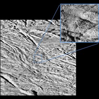 <h1>PIA06250:  Boulder-Strewn Surface</h1><div class="PIA06250" lang="en" style="width:800px;text-align:left;margin:auto;background-color:#000;padding:10px;max-height:150px;overflow:auto;"><p>The tortured southern polar terrain of Saturn's moon Enceladus appears strewn with great boulders of ice in these two fantastic views -- the highest resolution images obtained so far by Cassini of any world.</p><p>This comparison view consists of a wide-angle camera image (left) for context, and a high-resolution narrow-angle camera image (right). The two images were acquired at an altitude of approximately 208 kilometers (129 miles), as Cassini made its closest approach yet to Enceladus.</p><p>The wide-angle view shows what appears to be a geologically youthful, tectonically fractured terrain.</p><p>In the narrow-angle view, some smearing of the image due to spacecraft motion is apparent. Both of these views were acquired as Enceladus raced past Cassini's field of view near the time of closest approach. At the time, the imaging cameras were pointed close to the moon's limb (edge), rather than directly below the spacecraft. This allowed for less 'motion blur' than would have been apparent had the cameras pointed straight down. Thus, the terrain imaged here was actually at a distance of 319 kilometers (198 miles) from Cassini.</p><p>At the fine scale afforded by the Cassini spacecraft narrow-angle view, the surface is dominated by ice blocks between 10 and 100 meters (33 and 330 feet) across. The origin of these icy boulders is enigmatic. Scientists are interested in studying the sizes and numbers of the blocks in this bizarre scene, and in understanding whether terrain covered with boulders is common on Enceladus.</p><p>The images in this comparison view are available individually (see <a href="/catalog/PIA06251">PIA06251</a> and <a href="/catalog/PIA06252">PIA06252</a>).</p><p>Image scale is about 4 meters (13 feet) per pixel in the narrow-angle image and about 37 meters (121 feet) per pixel in the wide-angle image. The wide-angle image has been magnified by a factor of two. The contrast in both images has been enhanced to improve the visibility of surface features.</p><p>The Cassini-Huygens mission is a cooperative project of NASA, the European Space Agency and the Italian Space Agency. The Jet Propulsion Laboratory, a division of the California Institute of Technology in Pasadena, manages the mission for NASA's Science Mission Directorate, Washington, D.C. The Cassini orbiter and its two onboard cameras were designed, developed and assembled at JPL. The imaging team is based at the Space Science Institute, Boulder, Colo.</p><p>For more information about the Cassini-Huygens mission visit <a href="http://saturn.jpl.nasa.gov">http://saturn.jpl.nasa.gov</a>. For additional images visit the Cassini imaging team homepage <a href="http://ciclops.org">http://ciclops.org</a>.</p><br /><br /><a href="http://photojournal.jpl.nasa.gov/catalog/PIA06250" onclick="window.open(this.href); return false;" title="Voir l'image 	 PIA06250:  Boulder-Strewn Surface	  sur le site de la NASA">Voir l'image 	 PIA06250:  Boulder-Strewn Surface	  sur le site de la NASA.</a></div>