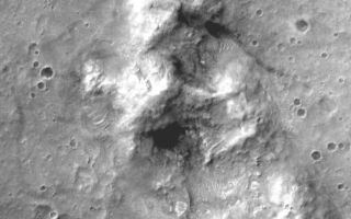 <h1>PIA07850:  Hills Explored by Spirit</h1><div class="PIA07850" lang="en" style="width:800px;text-align:left;margin:auto;background-color:#000;padding:10px;max-height:150px;overflow:auto;"><p><a href="/figures/PIA07850_fig1.jpg"></a><br>Figure 1: Spirit's Long Journey, Sol 450</p><p>This view from orbit shows the region in the "Columbia Hills" where NASA's Mars Exploration Rover Spirit has been working since mid-2004. The area in the image is about 2.3 kilometers (1.4 miles) across. North is to the top. The bright region near the center is the north flank of "Husband Hill." The imagery is from the Mars Orbiter Camera on NASA's Mars Global Surveyor.</p><p><b>Spirit's Long Journey, Sol 450 (Detail)</b> <br >More than 15 months after landing on Mars, NASA's Spirit rover is still going strong, having traveled a total of 4,276 meters (2.66 miles) as of martian day, or sol, 450 (April 8, 2005). This orbital view shows the path of Spirit's trek through the "Columbia Hills," beginning on the "West Spur" on sol 156 (June 11, 2004) and continuing up the flanks of "Husband Hill." The dashed line indicates the perimeter of the Columbia Hills, which consist of older rocks of different composition than those of the surrounding plain. The path of Spirit's trek is overlain on imagery from the Mars Orbiter Camera on NASA's Mars Global Surveyor. The 500-meter scale bar is 1,640 feet long.</p><br /><br /><a href="http://photojournal.jpl.nasa.gov/catalog/PIA07850" onclick="window.open(this.href); return false;" title="Voir l'image 	 PIA07850:  Hills Explored by Spirit	  sur le site de la NASA">Voir l'image 	 PIA07850:  Hills Explored by Spirit	  sur le site de la NASA.</a></div>