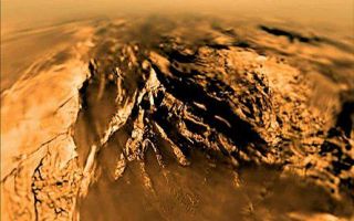 <h1>PIA08118:  A View from Huygens - Jan. 14, 2005</h1><div class="PIA08118" lang="en" style="width:516px;text-align:left;margin:auto;background-color:#000;padding:10px;max-height:150px;overflow:auto;"><p><a href="/archive/PIA08118.mov"></a><br />Click on the image for QuickTime Movie of<br />A View from Huygens - Jan. 14, 2005</p><p>This movie was built with data collected during the 147-minute plunge through Titan's thick orange-brown atmosphere to a soft sandy riverbed by the European Space Agency's Huygens Descent Imager/Spectral Radiometer on Jan. 14, 2005, </p><p>In 4 minutes and 40 seconds, the movie shows what the probe "saw" within the few hours of the descent and the landing. On approach, Titan appeared as just a little disk in the sky among the stars, but after landing, the probe's camera resolved little grains of sand millions of times smaller than Titan. </p><p>At first, the Huygens camera just saw fog over the distant surface. The fog started to clear only at about 60 kilometers (37 miles) altitude, making it possible to resolve surface features as large as 100 meters (328 feet). Only after landing could the probe's camera resolve the little grains of sand. The movie provides a glimpse of such a huge change of scale. </p><p>A music-only version of the video is available at <a href="http://photojournal.jpl.nasa.gov/archive/PIA08118_m.mov">http://photojournal.jpl.nasa.gov/archive/PIA08118_m.mov</a>.</p><p>The Huygens probe was delivered to Saturn's moon Titan by the Cassini spacecraft, which is managed by NASA's Jet Propulsion Laboratory, Pasadena, Calif. NASA supplied two instruments on the probe, the descent imager/spectral radiometer and the gas chromatograph mass spectrometer. </p><p>The Cassini-Huygens mission is a cooperative project of NASA, the European Space Agency and the Italian Space Agency. The Jet Propulsion Laboratory, a division of the California Institute of Technology in Pasadena, manages the mission for NASA's Science Mission Directorate, Washington, D.C. The descent imager/spectral radiometer team is based at the University of Arizona, Tucson.</p><p>For more information about the Cassini-Huygens mission visit <a href="http://saturn.jpl.nasa.gov">http://saturn.jpl.nasa.gov/home/index.cfm</a></p><br /><br /><a href="http://photojournal.jpl.nasa.gov/catalog/PIA08118" onclick="window.open(this.href); return false;" title="Voir l'image 	 PIA08118:  A View from Huygens - Jan. 14, 2005	  sur le site de la NASA">Voir l'image 	 PIA08118:  A View from Huygens - Jan. 14, 2005	  sur le site de la NASA.</a></div>