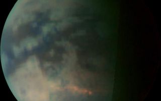 <h1>PIA08736:  Clouds over Titan</h1><div class="PIA08736" lang="en" style="width:800px;text-align:left;margin:auto;background-color:#000;padding:10px;max-height:150px;overflow:auto;"><p>This image depicts Saturn's moon Titan as seen by the visual and infrared mapping spectrometer after closest approach on a July 22, 2006, flyby. </p><p>The image was generated using the 5 micron wavelength for red, the 2 micron wavelength for green and the 1.2 micron wavelength for blue. The clouds, circled in the annotated version, are of the type seen previously and reported in the journal Science. The image shows the clouds spreading out along the 40-degree-south latitude line. </p><p>This image was taken at 160,000 kilometers (99,000 miles) from Titan.</p><p>The Cassini-Huygens mission is a cooperative project of NASA, the European Space Agency and the Italian Space Agency. The Jet Propulsion Laboratory, a division of the California Institute of Technology in Pasadena, manages the mission for NASA's Science Mission Directorate, Washington, D.C. The Cassini orbiter was designed, developed and assembled at JPL. The Visual and Infrared Mapping Spectrometer team is based at the University of Arizona where this image was produced.</p><p>For more information about the Cassini-Huygens mission <a href="http://saturn.jpl.nasa.gov">http://saturn.jpl.nasa.gov/home/index.cfm</a> The visual and infrared mapping spectrometer team homepage is at <a href="http://wwwvims.lpl.arizona.edu">http://wwwvims.lpl.arizona.edu</a>.</p><br /><br /><a href="http://photojournal.jpl.nasa.gov/catalog/PIA08736" onclick="window.open(this.href); return false;" title="Voir l'image 	 PIA08736:  Clouds over Titan	  sur le site de la NASA">Voir l'image 	 PIA08736:  Clouds over Titan	  sur le site de la NASA.</a></div>