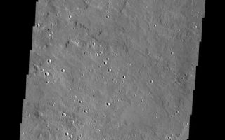 <h1>PIA10282:  Patapsco Vallis</h1><div class="PIA10282" lang="en" style="width:562px;text-align:left;margin:auto;background-color:#000;padding:10px;max-height:150px;overflow:auto;"><p>This simple channel is just one of the many lava channels in the Elysium Volcanic complex.<p>Image information: VIS instrument. Latitude 23.9N, Longitude 152.3E. 18 meter/pixel resolution.</p><p>Please see the <a href="http://themis.asu.edu/terms" target="_blank">THEMIS Data Citation Note</a> for details on crediting THEMIS images.</p><p>Note: this THEMIS visual image has not been radiometrically nor geometrically calibrated for this preliminary release. An empirical correction has been performed to remove instrumental effects. A linear shift has been applied in the cross-track and down-track direction to approximate spacecraft and planetary motion. Fully calibrated and geometrically projected images will be released through the Planetary Data System in accordance with Project policies at a later time.</p><p>NASA's Jet Propulsion Laboratory manages the 2001 Mars Odyssey mission for NASA's Office of Space Science, Washington, D.C. The Thermal Emission Imaging System (THEMIS) was developed by Arizona State University, Tempe, in collaboration with Raytheon Santa Barbara Remote Sensing. The THEMIS investigation is led by Dr. Philip Christensen at Arizona State University. Lockheed Martin Astronautics, Denver, is the prime contractor for the Odyssey project, and developed and built the orbiter. Mission operations are conducted jointly from Lockheed Martin and from JPL, a division of the California Institute of Technology in Pasadena.<br /><br /><a href="http://photojournal.jpl.nasa.gov/catalog/PIA10282" onclick="window.open(this.href); return false;" title="Voir l'image 	 PIA10282:  Patapsco Vallis	  sur le site de la NASA">Voir l'image 	 PIA10282:  Patapsco Vallis	  sur le site de la NASA.</a></div>