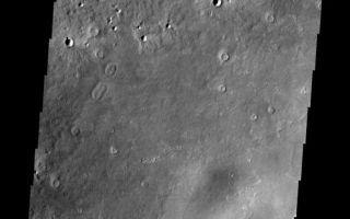 <h1>PIA10843:  THEMIS ART #98</h1><div class="PIA10843" lang="en" style="width:577px;text-align:left;margin:auto;background-color:#000;padding:10px;max-height:150px;overflow:auto;"><p><a href="/figures/PIA10843_fig1.jpg"></a><br><b>Context image for PIA10843<br />THEMIS ART #98</b></p><p>The ejecta around these small craters is somewhat rayed. It makes for a petal-like appearance, giving the craters the look of a bunch of daisies.<p>Image information: VIS instrument. Latitude 45.7N, Longitude 7.5E. 19 meter/pixel resolution.</p><p>Please see the <a href="http://themis.asu.edu/terms" target="_blank">THEMIS Data Citation Note</a> for details on crediting THEMIS images.</p><p>Note: this THEMIS visual image has not been radiometrically nor geometrically calibrated for this preliminary release. An empirical correction has been performed to remove instrumental effects. A linear shift has been applied in the cross-track and down-track direction to approximate spacecraft and planetary motion. Fully calibrated and geometrically projected images will be released through the Planetary Data System in accordance with Project policies at a later time.</p><p>NASA's Jet Propulsion Laboratory manages the 2001 Mars Odyssey mission for NASA's Office of Space Science, Washington, D.C. The Thermal Emission Imaging System (THEMIS) was developed by Arizona State University, Tempe, in collaboration with Raytheon Santa Barbara Remote Sensing. The THEMIS investigation is led by Dr. Philip Christensen at Arizona State University. Lockheed Martin Astronautics, Denver, is the prime contractor for the Odyssey project, and developed and built the orbiter. Mission operations are conducted jointly from Lockheed Martin and from JPL, a division of the California Institute of Technology in Pasadena.<br /><br /><a href="http://photojournal.jpl.nasa.gov/catalog/PIA10843" onclick="window.open(this.href); return false;" title="Voir l'image 	 PIA10843:  THEMIS ART #98	  sur le site de la NASA">Voir l'image 	 PIA10843:  THEMIS ART #98	  sur le site de la NASA.</a></div>