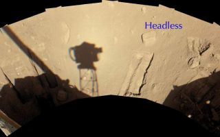 <h1>PIA11187:  'Headless' Chosen for Attempt to Move a Martian Rock</h1><div class="PIA11187" lang="en" style="width:800px;text-align:left;margin:auto;background-color:#000;padding:10px;max-height:150px;overflow:auto;"><p>A rock informally named "Headless," on the north side of NASA's Phoenix Mars Lander, has been selected for an attempt to slide the rock aside with the lander's robotic arm.</p><p>Moving rocks is not among the many tasks the arm was designed to do, but if the maneuver can be accomplished, scientists on the Phoenix team hope to check whether the depth to a subsurface ice layer is any different underneath the area where the rock now sits.</p><p>Headless is about 19 centimeters (7 inches) long, 10 centimeters (4 inches) wide, extends 2 to 3 centimetes (about 1 inch) above the surface.</p><p>This image, originally posted on Aug. 27, 2008 without the label on Headless, is a mosaic of images taken by the Surface Stereo Imager on Phoenix, showing the workspace reachable with the robotic arm. The camera took the images during the early afternoon of the mission's 90th Martian day, corresponding to overnight Aug. 25 to Aug. 26.</p><p>The shadow of the the camera itself, atop its mast, is just left of the center of the image and roughly a third of a meter (one foot) wide. </p><p>The Phoenix Mission is led by the University of Arizona, Tucson, on behalf of NASA. Project management of the mission is by NASA's Jet Propulsion Laboratory, Pasadena, Calif. Spacecraft development is by Lockheed Martin Space Systems, Denver.<br /><br /><a href="http://photojournal.jpl.nasa.gov/catalog/PIA11187" onclick="window.open(this.href); return false;" title="Voir l'image 	 PIA11187:  'Headless' Chosen for Attempt to Move a Martian Rock	  sur le site de la NASA">Voir l'image 	 PIA11187:  'Headless' Chosen for Attempt to Move a Martian Rock	  sur le site de la NASA.</a></div>