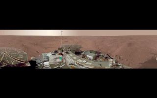 <h1>PIA11209:  Full-Circle Color Panorama of Phoenix Lander Deck and Landing Site on Northern Mars, Animation</h1><div class="PIA11209" lang="en" style="width:800px;text-align:left;margin:auto;background-color:#000;padding:10px;max-height:150px;overflow:auto;"><p><a href="/archive/PIA11209.mp4" class="external free" target="wpext"></a><br />Click on image to view the animation</p><p>This view combines more than 500 images taken after NASA's Phoenix Mars Lander arrived on an arctic plain at 68.22 degrees north latitude, 234.25 degrees east longitude on Mars.</p><p>This movie makes a slow tour around highlights of the image including the landscape and the spacecraft's science deck.</p><p>The full-circle panorama in approximately true color shows the polygonal patterning of ground at the landing area, similar to patterns in permafrost areas on Earth. The center of the image is the westward part of the scene. Trenches where Phoenix's robotic arm has been exposing subsurface material are visible in the right half of the image. The spacecraft's meteorology mast, topped by the telltale wind gauge, extends into the sky portion of the panorama.</p><p>This view comprises more than 100 different Stereo Surface Imager camera pointings, with images taken through three different filters at each pointing. It is presented here as a cylindrical projection.</p><p>The Phoenix Mission is led by the University of Arizona, Tucson, on behalf of NASA. Project management of the mission is by NASA's Jet Propulsion Laboratory, Pasadena, Calif. Spacecraft development is by Lockheed Martin Space Systems, Denver.<br /><br /><a href="http://photojournal.jpl.nasa.gov/catalog/PIA11209" onclick="window.open(this.href); return false;" title="Voir l'image 	 PIA11209:  Full-Circle Color Panorama of Phoenix Lander Deck and Landing Site on Northern Mars, Animation	  sur le site de la NASA">Voir l'image 	 PIA11209:  Full-Circle Color Panorama of Phoenix Lander Deck and Landing Site on Northern Mars, Animation	  sur le site de la NASA.</a></div>