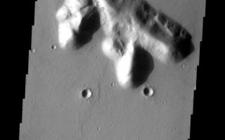 <h1>PIA11257:  Dark Slope Streaks</h1><div class="PIA11257" lang="en" style="width:561px;text-align:left;margin:auto;background-color:#000;padding:10px;max-height:150px;overflow:auto;"><p><a href="/figures/PIA11257_fig1.jpg"></a><br><b>Context image for PIA11257<br />Dark Slope Streaks</b></p><p>Dark slope streaks are prevalent on these isolated hills near the Tartarus Montes.</p><p>Image information: VIS instrument. Latitude 21.5N, Longitude 178.8E. 19 meter/pixel resolution.</p><p>Please see the <a href="http://themis.asu.edu/terms" target="_blank">THEMIS Data Citation Note</a> for details on crediting THEMIS images.</p><p>Note: this THEMIS visual image has not been radiometrically nor geometrically calibrated for this preliminary release. An empirical correction has been performed to remove instrumental effects. A linear shift has been applied in the cross-track and down-track direction to approximate spacecraft and planetary motion. Fully calibrated and geometrically projected images will be released through the Planetary Data System in accordance with Project policies at a later time.</p><p>NASA's Jet Propulsion Laboratory manages the 2001 Mars Odyssey mission for NASA's Office of Space Science, Washington, D.C. The Thermal Emission Imaging System (THEMIS) was developed by Arizona State University, Tempe, in collaboration with Raytheon Santa Barbara Remote Sensing. The THEMIS investigation is led by Dr. Philip Christensen at Arizona State University. Lockheed Martin Astronautics, Denver, is the prime contractor for the Odyssey project, and developed and built the orbiter. Mission operations are conducted jointly from Lockheed Martin and from JPL, a division of the California Institute of Technology in Pasadena.<br /><br /><a href="http://photojournal.jpl.nasa.gov/catalog/PIA11257" onclick="window.open(this.href); return false;" title="Voir l'image 	 PIA11257:  Dark Slope Streaks	  sur le site de la NASA">Voir l'image 	 PIA11257:  Dark Slope Streaks	  sur le site de la NASA.</a></div>