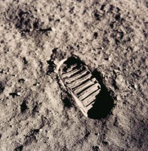 Premier pied sur la lune de Neil Armstrong