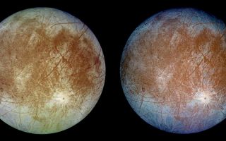 <h1>PIA00502:  Natural and False Color Views of Europa</h1><div class="PIA00502" lang="en" style="width:800px;text-align:left;margin:auto;background-color:#000;padding:10px;max-height:150px;overflow:auto;"><p>This image shows two views of the trailing hemisphere of Jupiter's ice-covered satellite, Europa. The left image shows the approximate natural color appearance of Europa. The image on the right is a false-color composite version combining violet, green and infrared images to enhance color differences in the predominantly water-ice crust of Europa. Dark brown areas represent rocky material derived from the interior, implanted by impact, or from a combination of interior and exterior sources. Bright plains in the polar areas (top and bottom) are shown in tones of blue to distinguish possibly coarse-grained ice (dark blue) from fine-grained ice (light blue). Long, dark lines are fractures in the crust, some of which are more than 3,000 kilometers (1,850 miles) long. The bright feature containing a central dark spot in the lower third of the image is a young impact crater some 50 kilometers (31 miles) in diameter. This crater has been provisionally named "Pwyll" for the Celtic god of the underworld.<p>Europa is about 3,160 kilometers (1,950 miles) in diameter, or about the size of Earth's moon. This image was taken on September 7, 1996, at a range of 677,000 kilometers (417,900 miles) by the solid state imaging television camera onboard the Galileo spacecraft during its second orbit around Jupiter. The image was processed by Deutsche Forschungsanstalt fuer Luftund Raumfahrt e.V., Berlin, Germany.<p>The Jet Propulsion Laboratory, Pasadena, CA, manages the mission for NASA's Office of Space Science, Washington, DC.<p>This image and other images and data received from Galileo are posted on the Galileo mission home page on the World Wide Web at http://galileo.jpl.nasa.gov. Background information and educational context for the images can be found at <a href="http://www2.jpl.nasa.gov/galileo/sepo/" target="_blank">http://www.jpl.nasa.gov/galileo/sepo</a>.<br /><br /><a href="http://photojournal.jpl.nasa.gov/catalog/PIA00502" onclick="window.open(this.href); return false;" title="Voir l'image 	 PIA00502:  Natural and False Color Views of Europa	  sur le site de la NASA">Voir l'image 	 PIA00502:  Natural and False Color Views of Europa	  sur le site de la NASA.</a></div>