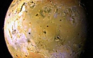<h1>PIA00740:  Topography of Io (color)</h1><div class="PIA00740" lang="en" style="width:410px;text-align:left;margin:auto;background-color:#000;padding:10px;max-height:150px;overflow:auto;">The images used to create this color composite of Io were acquired by Galileo during its ninth orbit (C9) of Jupiter and are part of a sequence of images designed to map the topography or relief on Io and to monitor changes in the surface color due to volcanic activity. Obtaining images at low illumination angles is like taking a picture from a high altitude around sunrise or sunset. Such lighting conditions emphasize the topography of the volcanic satellite. Several mountains up to a few miles high can be seen in this view, especially near the upper right. Some of these mountains appear to be tilted crustal blocks. Most of the dark spots correspond to active volcanic centers.<p>North is to the top of the picture which merges images obtained with the clear, red, green, and violet filters of the solid state imaging (CCD) system on NASA's Galileo spacecraft. . The resolution is 8.3 kilometers per picture element. The image was taken on June 27, 1997 at a range of 817,000 kilometers by the solid state imaging (CCD) system on NASA's Galileo spacecraft.<p>The Jet Propulsion Laboratory, Pasadena, CA manages the Galileo mission for NASA's Office of Space Science, Washington, DC. JPL is an operating division of California Institute of Technology (Caltech).<p>This image and other images and data received from Galileo are posted on the World Wide Web, on the Galileo mission home page at URL http://galileo.jpl.nasa.gov. Background information and educational context for the images can be found at <a href="http://www2.jpl.nasa.gov/galileo/sepo/" target="_blank">http://www.jpl.nasa.gov/galileo/sepo</a>..<br /><br /><a href="http://photojournal.jpl.nasa.gov/catalog/PIA00740" onclick="window.open(this.href); return false;" title="Voir l'image 	 PIA00740:  Topography of Io (color)	  sur le site de la NASA">Voir l'image 	 PIA00740:  Topography of Io (color)	  sur le site de la NASA.</a></div>