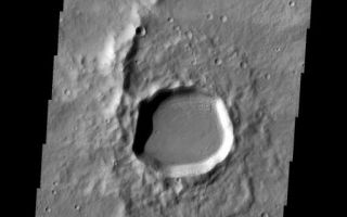 <h1>PIA05842:  MSIP: Crater Formation</h1><div class="PIA05842" lang="en" style="width:512px;text-align:left;margin:auto;background-color:#000;padding:10px;max-height:150px;overflow:auto;"><a href="/figures/PIA05842_fig1.jpg"> </a><br /><p>Released 28 April 2004</p><p>We are the 6th grade MSIP team from Mercury Mine. During our trip to ASU, we took a picture of an area with many craters of different sizes and types (preserved, modified, and destroyed) to help us answer our question: Is there a difference between a crater formed by an impact on Mars and a force from beneath the planet's surface forming a mountain or volcano; and if so, what? Our image was taken at the latitude of 35.73 S and the longitude of 236.2 E, 695.6 seconds after the THEMIS passed the equator (while descending). Downloading our image was perhaps the best part of our trip to ASU.</p><p>Image information: VIS instrument. Latitude -35.8, Longitude 236.2 East (123.8 West). 19 meter/pixel resolution.</p><p>NASA and Arizona State Universitys Mars Education Program is offering students nationwide the opportunity to be involved in authentic Mars research by participating in the Mars Student Imaging Project (MSIP). Teams of students in grades 5 through college sophomore level have the opportunity to work with scientists, mission planners and educators on the THEMIS team at ASUs Mars Space Flight Facility, to image a site on Mars using the THEMIS visible wavelength camera.  For more information go to the MSIP website: <a href="http://msip.asu.edu">http://msip.asu.edu</a>.</p><p>Note: this THEMIS visual image has not been radiometrically nor geometrically calibrated for this preliminary release. An empirical correction has been performed to remove instrumental effects. A linear shift has been applied in the cross-track and down-track direction to approximate spacecraft and planetary motion. Fully calibrated and geometrically projected images will be released through the Planetary Data System in accordance with Project policies at a later time.</p><p>NASA's Jet Propulsion Laboratory manages the 2001 Mars Odyssey mission for NASA's Office of Space Science, Washington, D.C. The Thermal Emission Imaging System (THEMIS) was developed by Arizona State University, Tempe, in collaboration with Raytheon Santa Barbara Remote Sensing. The THEMIS investigation is led by Dr. Philip Christensen at Arizona State University. Lockheed Martin Astronautics, Denver, is the prime contractor for the Odyssey project, and developed and built the orbiter. Mission operations are conducted jointly from Lockheed Martin and from JPL, a division of the California Institute of Technology in Pasadena.</p><br /><br /><a href="http://photojournal.jpl.nasa.gov/catalog/PIA05842" onclick="window.open(this.href); return false;" title="Voir l'image 	 PIA05842:  MSIP: Crater Formation	  sur le site de la NASA">Voir l'image 	 PIA05842:  MSIP: Crater Formation	  sur le site de la NASA.</a></div>