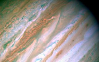 <h1>PIA10224:  Jupiter Eruptions</h1><div class="PIA10224" lang="en" style="width:800px;text-align:left;margin:auto;background-color:#000;padding:10px;max-height:150px;overflow:auto;"><p><a href="/tiff/PIA10224_fig1.tif"></a><br />Click on the image for<br />high resolution image of<br />Nature Cover</p><p>Detailed analysis of two continent-sized storms that erupted in Jupiter's atmosphere in March 2007 shows that Jupiter's internal heat plays a significant role in generating atmospheric disturbances. Understanding these outbreaks could be the key to unlock the mysteries buried in the deep Jovian atmosphere, say astronomers. </p><p>This visible-light image is from NASA's Hubble Space Telescope taken on May 11, 2007. It shows the turbulent pattern generated by the two plumes on the upper left part of Jupiter. </p><p>Understanding these phenomena is important for Earth's meteorology where storms are present everywhere and jet streams dominate the atmospheric circulation. Jupiter is a natural laboratory where atmospheric scientists study the nature and interplay of the intense jets and severe atmospheric phenomena.</p><p>According to the analysis, the bright plumes were storm systems triggered in Jupiter's deep water clouds that moved upward in the atmosphere vigorously and injected a fresh mixture of ammonia ice and water about 20 miles (30 kilometers) above the visible clouds. The storms moved in the peak of a jet stream in Jupiter's atmosphere at 375 miles per hour (600 kilometers per hour). Models of the disturbance indicate that the jet stream extends deep in the buried atmosphere of Jupiter, more than 60 miles (approximately100 kilometers) below the cloud tops where most sunlight is absorbed.<br /><br /><a href="http://photojournal.jpl.nasa.gov/catalog/PIA10224" onclick="window.open(this.href); return false;" title="Voir l'image 	 PIA10224:  Jupiter Eruptions	  sur le site de la NASA">Voir l'image 	 PIA10224:  Jupiter Eruptions	  sur le site de la NASA.</a></div>