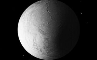 <h1>PIA10551:  Enceladus in Eclipse</h1><div class="PIA10551" lang="en" style="width:800px;text-align:left;margin:auto;background-color:#000;padding:10px;max-height:150px;overflow:auto;"><p>In Saturn's shadow, the southern hemisphere of Enceladus is lit by sunlight reflected first off of the rings and then onto the nightside of the planet.</p><p>Other sources of illumination include sunlight reflected off Titan, Dione, and Rhea, which, at the time this image was acquired, were all positioned in the same place in the Enceladan sky. </p><p>The deep Labtayt Sulci lie at the top of this image, which is nearly centered on the moon's South pole. </p><p>While features in the center of this image are in sharp focus, those near the limb appear blurred because the spacecraft was receding from Enceladus at 16 kilometers (10 miles) per second during this long exposure.</p><p>The image was taken in visible light with the Cassini spacecraft narrow-angle camera on Oct. 31, 2008 at a distance of approximately 137,000 kilometers (85,100 miles) from Enceladus and at a Sun-Enceladus-spacecraft, or phase, angle of 73 degrees. Image scale is 818 meters (2,682 feet) per pixel.</p><p>The Cassini-Huygens mission is a cooperative project of NASA, the European Space Agency and the Italian Space Agency. The Jet Propulsion Laboratory, a division of the California Institute of Technology in Pasadena, manages the mission for NASA's Science Mission Directorate, Washington, D.C. The Cassini orbiter and its two onboard cameras were designed, developed and assembled at JPL. The imaging operations center is based at the Space Science Institute in Boulder, Colo.</p><p>For more information about the Cassini-Huygens mission visit <a href="http://saturn.jpl.nasa.gov" class="external free" target="wpext">http://saturn.jpl.nasa.gov/</a>. The Cassini imaging team homepage is at <a href="http://ciclops.org" class="external free" target="wpext">http://ciclops.org</a>.<br /><br /><a href="http://photojournal.jpl.nasa.gov/catalog/PIA10551" onclick="window.open(this.href); return false;" title="Voir l'image 	 PIA10551:  Enceladus in Eclipse	  sur le site de la NASA">Voir l'image 	 PIA10551:  Enceladus in Eclipse	  sur le site de la NASA.</a></div>